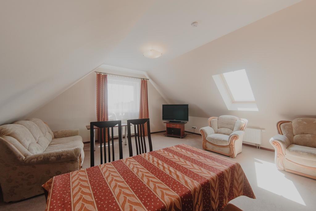 Hotel Cesarski - Kaiserhof Giżycko Exteriér fotografie