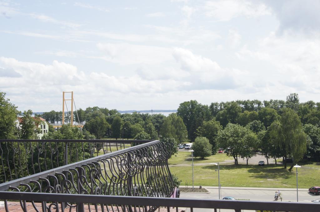 Hotel Cesarski - Kaiserhof Giżycko Exteriér fotografie