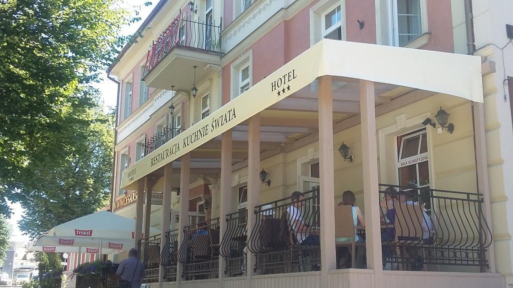 Hotel Cesarski - Kaiserhof Giżycko Exteriér fotografie