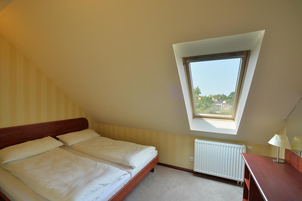 Hotel Cesarski - Kaiserhof Giżycko Pokoj fotografie